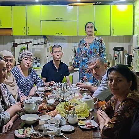 Anisa- Hostel Dushanbe Ngoại thất bức ảnh