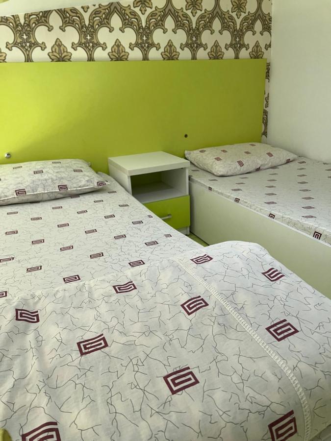Anisa- Hostel Dushanbe Ngoại thất bức ảnh