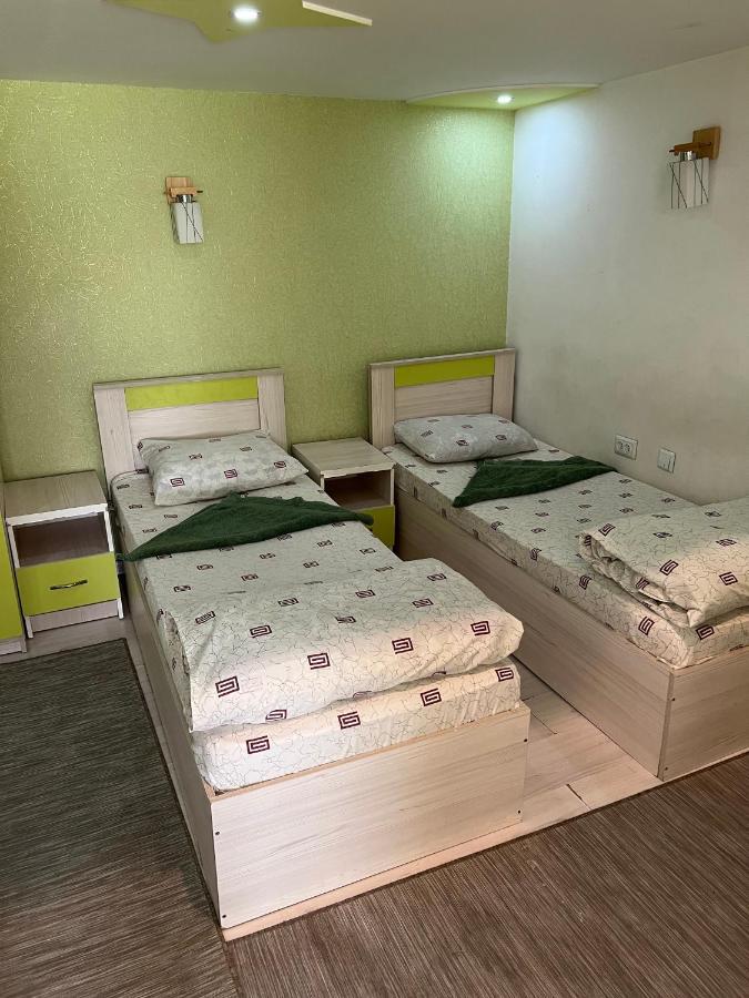 Anisa- Hostel Dushanbe Ngoại thất bức ảnh