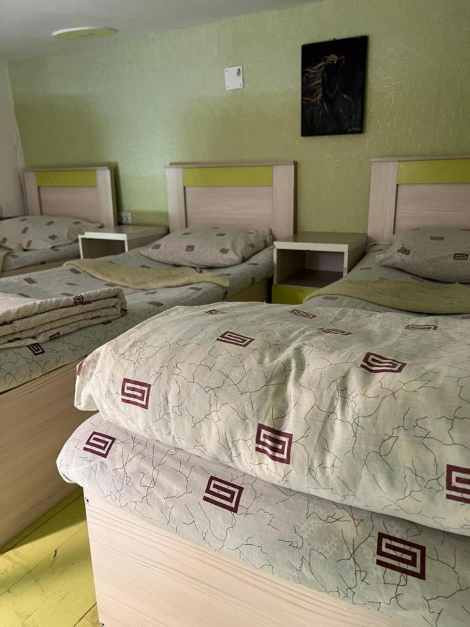 Anisa- Hostel Dushanbe Ngoại thất bức ảnh
